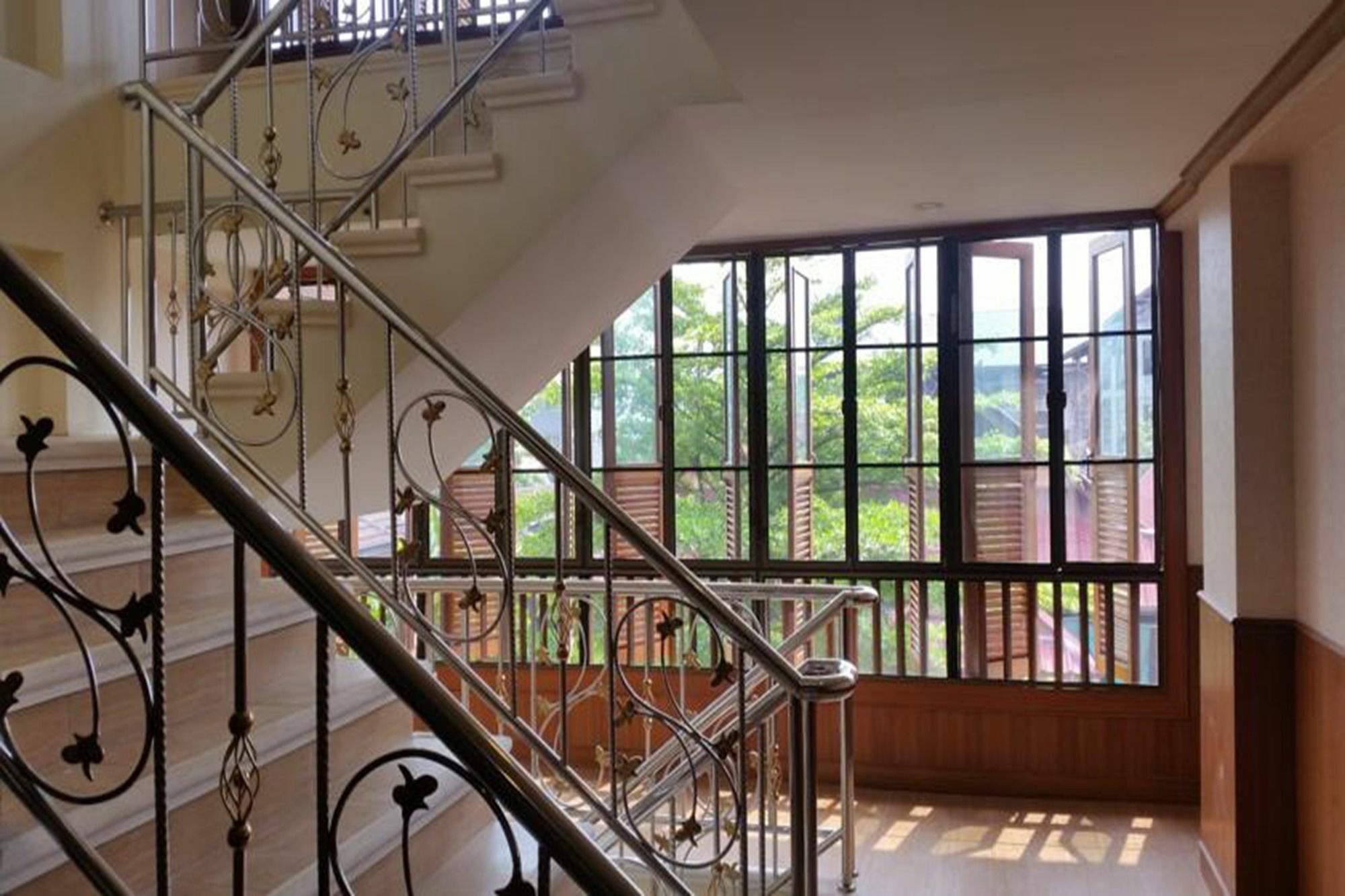 Md Boutique Hotel Chiang Mai Exteriör bild